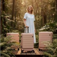 ราคา UPRISE กระเป๋าเดินทาง รุ่น UP9999 Polycarbonate เปิดฝาหน้า 4 ล้อคู่ หมุน 360 องศา จุเยอะ ขนาด 20 / 24 / 28 นิ้ว (27393785461)