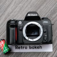 ราคา กล้องฟิล์มแบบออโต้โฟกัส NIKON F80 กล้องระดับโปร สภาพดี สวย รองรับเลนส์อัตโนมัติของนิคอน ในยุคปัจจุบัน สีดำแดงคลาสสิคสวย (22868501431)