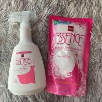 ราคา เอสเซ้นซ์ สเปรย์หอมรีดผ้าเรียบ กลิ่นฟอรัล 500 มล.
