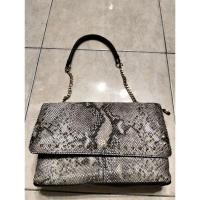 ราคา กระเป๋าหนังมือสองสะพายข้าง แบรนด์elegance paris (25770234975)