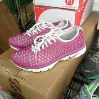 ราคา Nike ของแท้มือสอง (161318224)