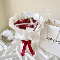 ราคา ช่อกุหลาบกลิตเตอร์7ดอก เซทตกแต่งโบว์ผีเสื้อมงกุฏ ช่อทรงกลม |Tipgreen งาน Handmade จากริบบิ้น ขนาดช่อกว้าง28 ยาว 43 ซม. (53955974054)