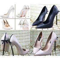 ราคา รองเท้าส้นสูงคัดชูปลายแหลมส้นดีไซน์เก๋ติดโบว์สีดำ/ขาว/แอพพริคอท ไซต์ 34-40 (2002080951)