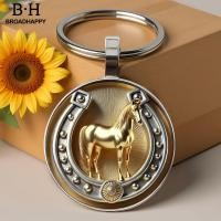 ราคา [BH]✯Retro Horse พวงกุญแจเกือกม้าและม้าจี้พร้อมพวงกุญแจ Golden Horse Lucky พวงกุญแจของขวัญสําหรับผู้ชายผู้หญิง Horse (53707092730)