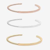 ราคา 2022 New 925 Sterling Silver 3 Colors Signature I-D Bangle Fit Pan Charm Bracelet For Women European Style Bangle DIY Je (26512355194)