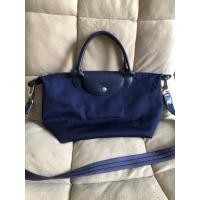 ราคา กระเป๋าสะพายข้าง longchamp มือสอง size M (17591183699)