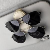 ราคา 2025 รถแว่นตาคลิปหนังแท้ High-End รถ Multi-Function ภายในรถแว่นตากันแดดกรอบ Bill คลิป Sun Visor เก็บแว่นตากันแดดใช้งานง่าย Fast Tesla Porsche Benz BMW Audi (47653649514)