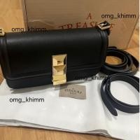 ราคา A TREASURE BOX Emily M USED LIKE NEW❗️❗️ (27836731123)