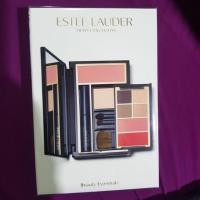 ราคา ✅แท้ % Estee Lauder Beauty Essentials Set Travel Exclusive ตลับเดียวครบ แป้ง บลัช มาสคาร่า อายแชโดว์ ลิปสติก มีแปรงให้ (6736175822)