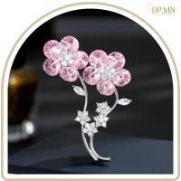 ราคา เข็มกลัด High CZ ชุบทอง 18K รูปดอกไม้สีชมพู  ❀  ❀ (22483346598)