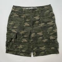 ราคา กางเกงคาร์โก้ ขาสั้น สามส่วน กระเป๋าข้าง ลายพรางทหาร Cargo camo short สีเขียว (เอว36) แบรนด์ MOSSIMO SUPPLY CO. มือสอง (40358617355)