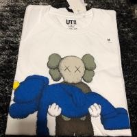 ราคา Uniqlo x kaws เเท้.. (2612119606)