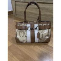 ราคา กระเป๋าสะพายแบรนด์ Coach แท้ 100% (17872734104)