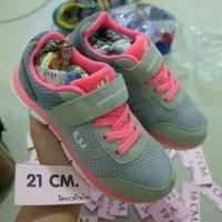 ราคา รองเท้าเด็กมือสอง..สภาพดี (984021769)
