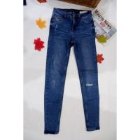 ราคา กางเกงยีนส์ Bershka เหมาะกับสาวตัวเล็กแบ้วๆ (5261461861)