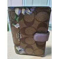 ราคา กระเป๋าตังค์ Coach 2พับสีม่วง (18888716322)