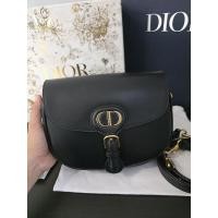 ราคา Used very good dior bobby medium y2021 (28433001247)