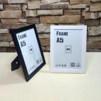 ราคา กรอบรูป A5 (สีดำ/สีขาว) กรอบรูปครึ่งA4 กรอบรูปแต่งบ้าน กรอบมินิมอล (7266327134)