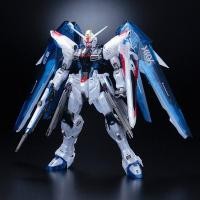 ราคา MG 1/100 The Gundam Base limited Freedom Gundam Ver 2.0 [Clear Color] (15942831384)
