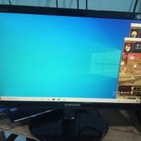 ราคา จอคอม SAMSUNG LCD น่าจะ 18.5 นิ้ว (7902126886)
