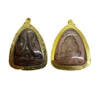 ราคา จี้พระ ปิดตาหลวงพ่อแก้ว วัดเครือวัลย์ เนื้อผงคลุกปิดทองเก่า พร้อมเลี่ยมกรอบทองไมครอน (53705610226)