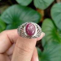 ราคา แหวนชายพลอยแท้ ทับทิม สีแดง Ruby มีสตาร์ ไข่ หลังเบี้ย 8*6mm. ฝังเพชร cz เงินแท้92.5% ชุบทองคำขาว ไซส์63 พลอยแท้ธรรมชาติ (7184514007)