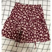 ราคา กระโปรงลายดอกสีแดงเลือดหมู (15302433240)
