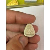 ราคา พระปิดตา หลวงปู่ม่น ชลบุรี (29464626876)