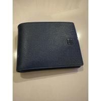 ราคา Guy Laroche กระเป๋าสตางค์พับสั้น มีลิ้นกลาง สีน้ำเงิน (28715686632)