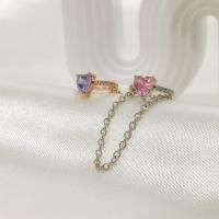 ราคา ON-07 Ruby heart chain cuff ต่างหูเกี่ยวพลอยหัวใจชมพู ร้อยโซ่ (1ชิ้น/ชิ้นเดียว) (14589033154)
