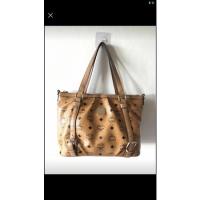 ราคา กระเป๋า MCM สามสาย ขนาด 12นิ้ว มือสอง (19024809445)