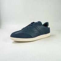 ราคา Piero Classic London Sneakers