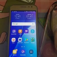 ราคา Samsung galaxy J2 สภาพสวยราคาประหยัดมือสอง (380692706)