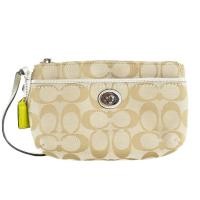 ราคา [แท้/พร้อมส่ง] กระเป๋า Coach Parker Signature Medium Turnlock Wristlet 49175 สี Light Khaki Pearl ของแท้ (26691185620)