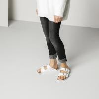 ราคา Birkenstock Arizona White 37 พร้อมส่ง (622620621)