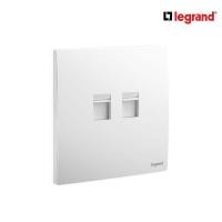 ราคา Legrand เต้ารับคอมพิวเตอร์ Lan Cat6 + เต้ารับโทรศัพท์ สีขาว RJ11+ Cat6 UTP Socket | Mallia Senses|Matt White | 281166MW (14695658201)