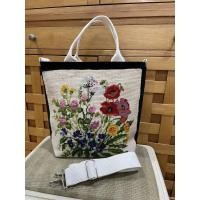 ราคา กระเป๋าปักมือของใหม่ แบรนBeige Button (7589167730)