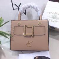 ราคา กระเป๋า Lyn new collection หน้าเข็มขัด ใหม่ล่าสุด (ขนาด 7 นิ้ว) ชนช็อป ‼️อ่านรายละเอียดสินค้าก่อนสั่งซื้อ‼️ (6242248178)