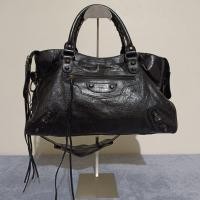 ราคา กระเป๋า BALENCIAGA Classic City (มือสอง งานคัด งานหัว งานลุ้นแท้) ใบนี้สวยมาก (20069606981)