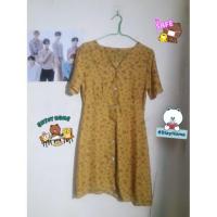 ราคา เดรสลายดอกสีเหลืองสาวอวบ (6641824584)
