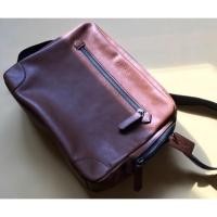 ราคา กระเป๋า Coach ผู้ชายมือสอง สภาพเหมือนใหม่ ลดราคา (106082835)