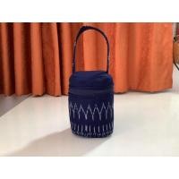 ราคา กระเป๋าผ้าครามสกนคร เป็นผ้าทอมือย้อมครามจากธรรมชาติ (20478403918)