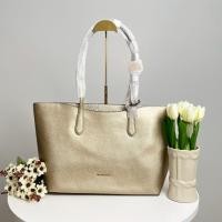 ราคา กระเป๋าสะพายข้าง Michael Kors Outlet Arden Large Metallic Top-Zip Tote Bag35F5G4XT3M ใบใหญ่ มีซิปบ (47907417858)