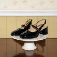 ราคา รองเท้าหนังเงาส้นสูงสีดำแบรนด์ Labotte.bkk(size36) (57350804592)