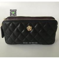 ราคา กระเป๋าหนังแกะแท้ 100% ซิปคู่ ปั๊มลายลายคาเวียร์ สีดำ (1006363941)