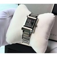 ราคา Gucci 111J Cherry Line Signature Black Dial Boy Size (24683901259)