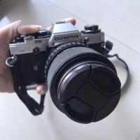 ราคา กล้องฟิล์ม SLR Olympus OM 10 พร้อมเลนส์ 35-70 มีของแถม ทักมาสอบถามได้ค่ะ (2998330101)