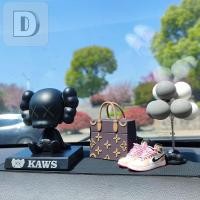 ราคา น้ําหอมติดรถยนต์❍◘น่ารัก Kaws อินเทรนด์ตุ๊กตารถ bobble เครื่องประดับหัวการ์ตูนสร้างสรรค์อินเทอร์เน็ตคนดังอุปกรณ์ตกแต่ง (25304797083)