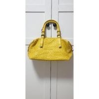 ราคา กระเป๋าสะพายถักทั้งใบMORGANสีเหลืองสดใส(มือสอง)ของแท้ (19723383423)