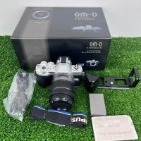 ราคา กล้อง Olympus OM-D E-M10 Mark II พร้อมเลนส์ Lumix 14-42mm ชัตเตอร์ 14,xxx หมดประกัน สภาพสวย (25589724767)